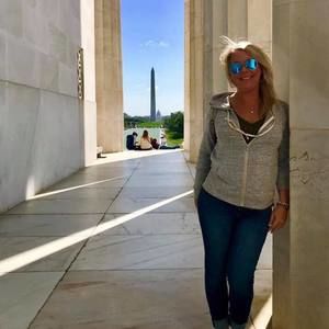 Meet your Posher, Julie